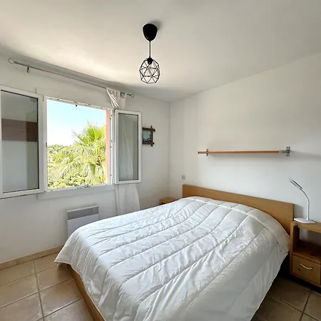 Paloma Pour 6 Personnes Avec Piscine Privee, A Deux Pas Du Golf De Valcros, A *