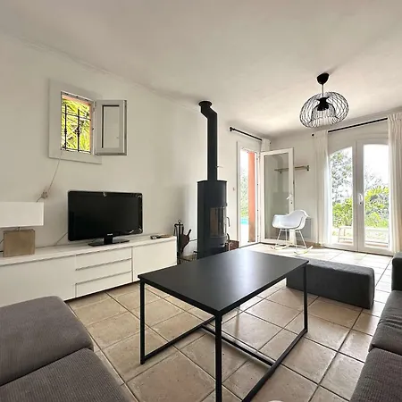 Villa Paloma Pour 6 Personnes Avec Piscine Privee, A Deux Pas Du Golf De Valcros, A *