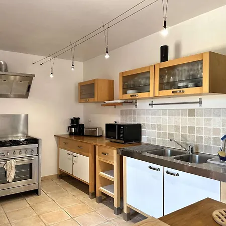 Paloma Pour 6 Personnes Avec Piscine Privee, A Deux Pas Du Golf De Valcros, A Villa *