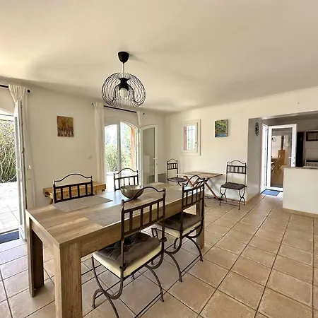 Paloma Pour 6 Personnes Avec Piscine Privee, A Deux Pas Du Golf De Valcros, A * La Londe-les-Maures