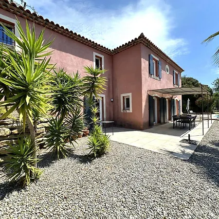 Paloma Pour 6 Personnes Avec Piscine Privee, A Deux Pas Du Golf De Valcros, A